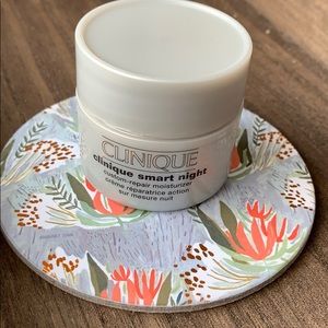 Clinique Smart Night